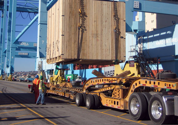We at CFS Egypt. have extensive experience in planning, moving and dealing with project, special and heavy lift cargo. We make the special equipment needed to get your project cargo to its final destination is provided.